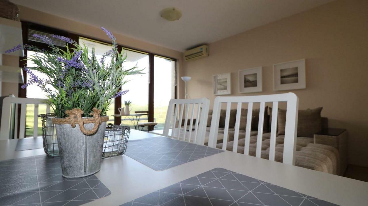 Lighthouse Golf Private Villa Lake View Balchik Exterior foto