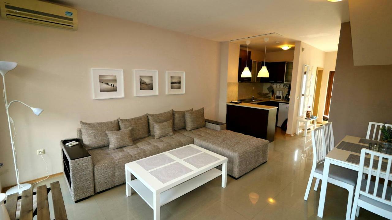 Lighthouse Golf Private Villa Lake View Balchik Exterior foto